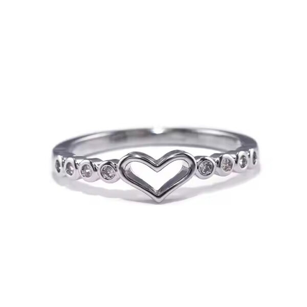 Wholesale Japanese and Korean Heart-Shaped Rings for Women, Index Finger Rings, Japanese and Korean Style Hollow Diamond Heart-Shaped Rings, Fashionable and Fresh Heart-Shaped Rings