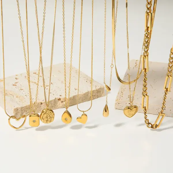 Wholesale PVD Coated 18K Gold Real Gold Plated Water Droplets Heart Shape 304 Stainless Steel Simple Style Waterproof Non Tarnish 304 Stainless Steel Necklace