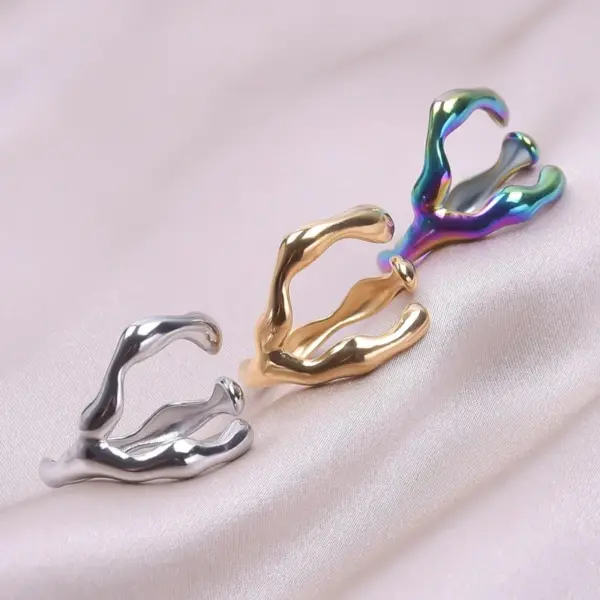 Wholesale PVD Coated Real Gold Plated Solid Color 304 Stainless Steel Commute Waterproof Non Tarnish Rings