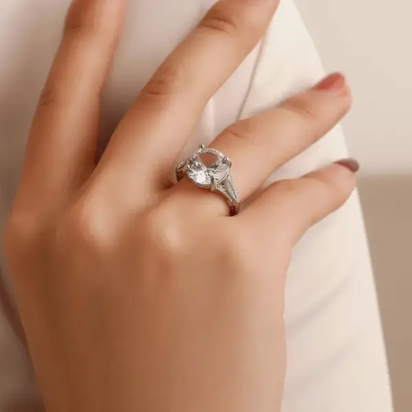 Wholesale Sleek Minimalist Ring Copper Micro-set Four-jaw Zircon