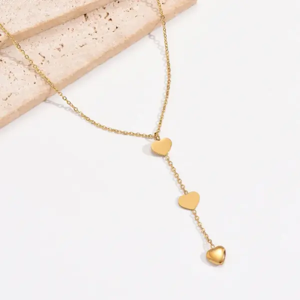 PVD Coated Real Gold Plated Heart Shape Stainless Steel Modern Style Waterproof Non Tarnish 304 Stainless Steel Pendant Necklace