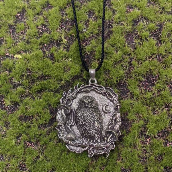 oly-4e27c7dc52c7bbc2076ee4cd45b9aa33 Wholesale temu Europe and America Selling Vintage Wildflower Mushroom Animal Wolf Crane Owl Vintage Necklace Pendant