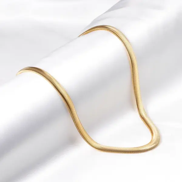 PVD Coated Solid Color 304 Stainless Steel Streetwear Waterproof Non Tarnish 304 Stainless Steel Necklace