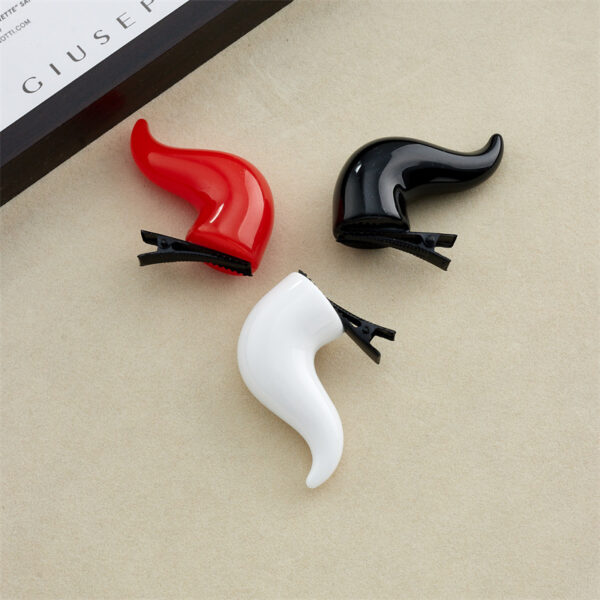 oly-4e2bd60d09bf72e6e8c6fe35829c6dc0 Wholesale devil horns elves cute anime headdress edge clip Halloween