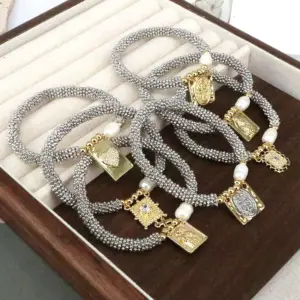 Wholesale Vintage Style Luxurious Cross Star Heart Shape Copper 18k Gold Plated Zircon Bracelets In Bulk