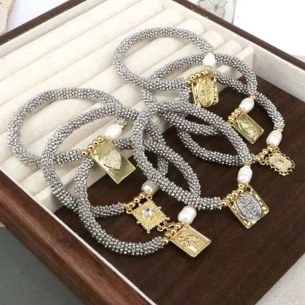 Wholesale Vintage Style Luxurious Cross Star Heart Shape Copper 18k Gold Plated Zircon Bracelets In Bulk