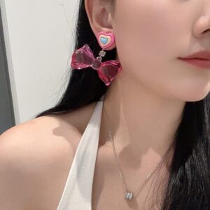 Pink style ear clips without piercing