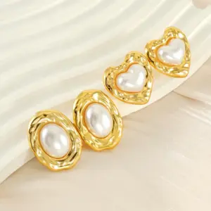 Wholesale 1 Piece Simple Style Classic Style Square Oval Heart Shape Plating Inlay 304 Stainless Steel Artificial Pearls 18K Gold Plated Ear Studs