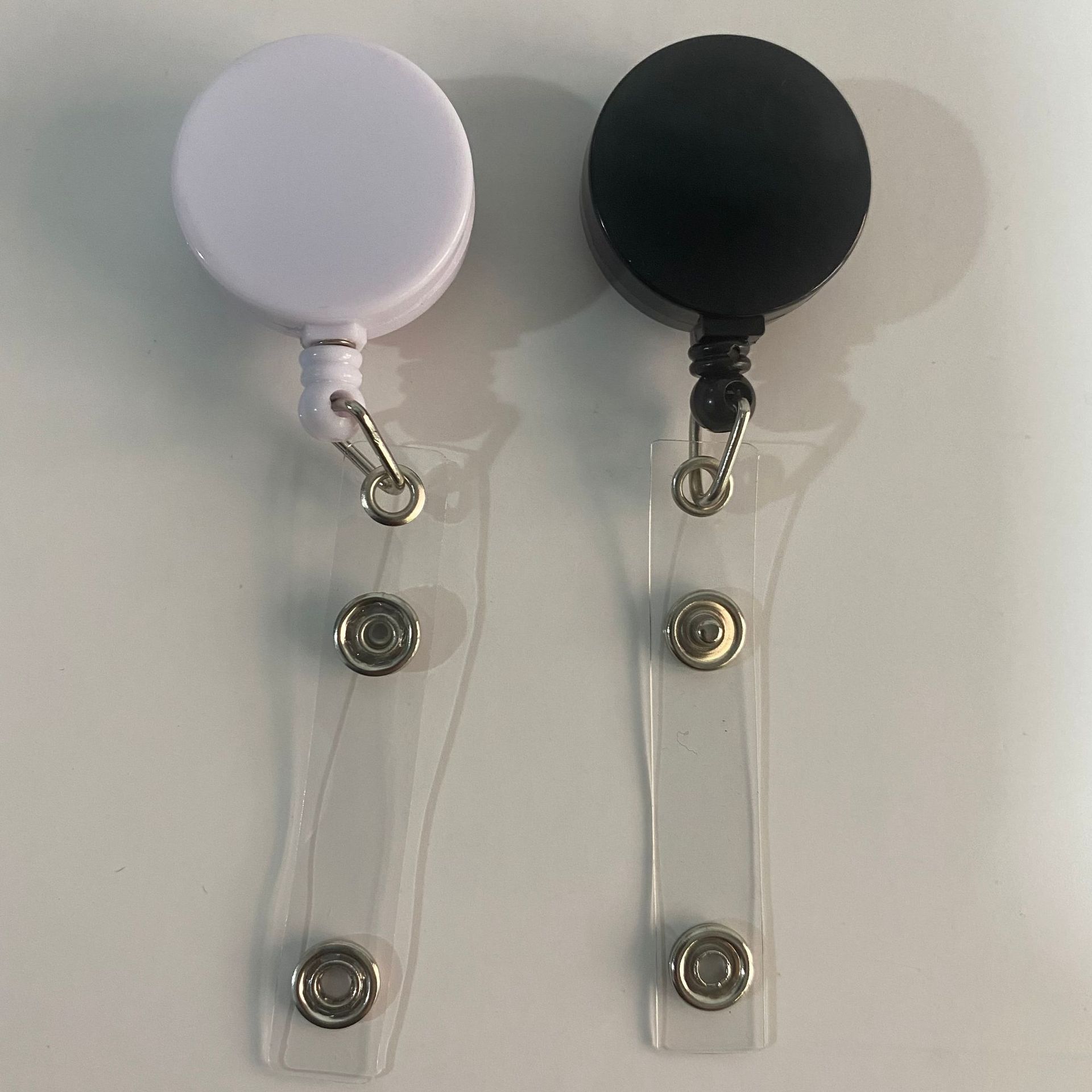 Wholesale Easy-pull buckle plane telescopic buckle easy-pull key chain badge clip