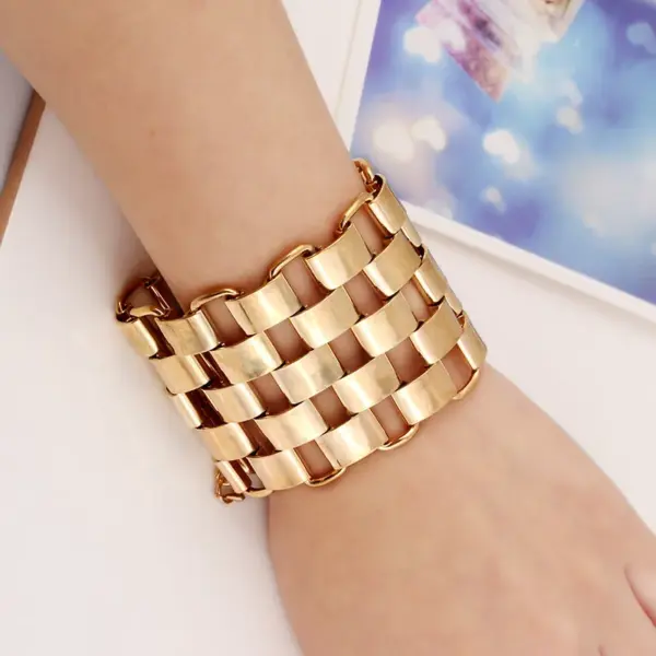 Retro Simple Style Solid Color Stainless Steel Plating Bangle