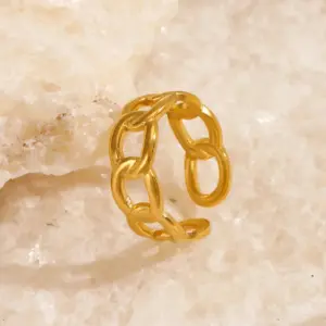 Wholesale PVD Coated 18K Gold Plated Geometric 304 Stainless Steel Modern Style Waterproof Non Tarnish Open Rings