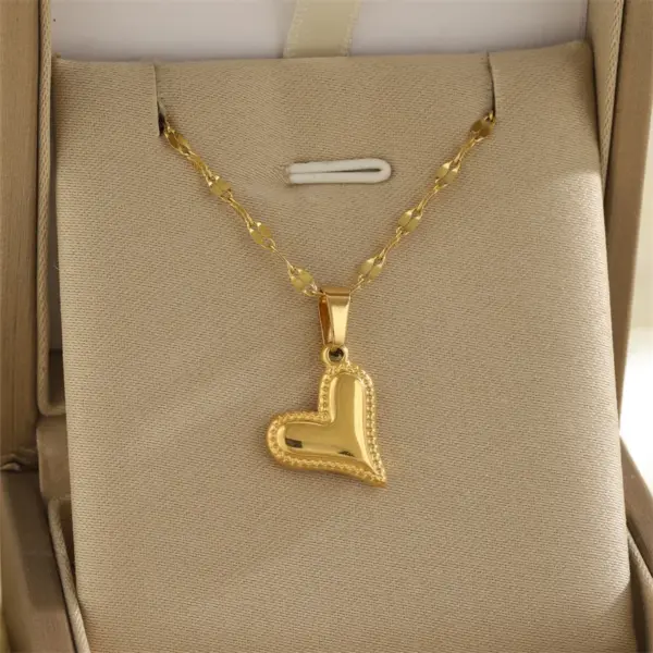 Wholesale Ion Plating (IP) 18K Gold Plated 18K Gold Sun Heart Shape Bow Knot 201 Stainless Steel 304 Stainless Steel Simple Style Classic Style 201 Stainless Steel Pendant Necklace