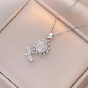 X1195 Steel Rotating Sunflower Necklace