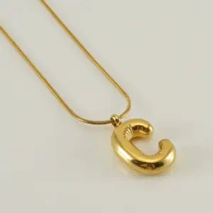 Letter C [Gold]