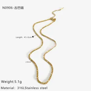 Golden Cuban Link Chain / One Size