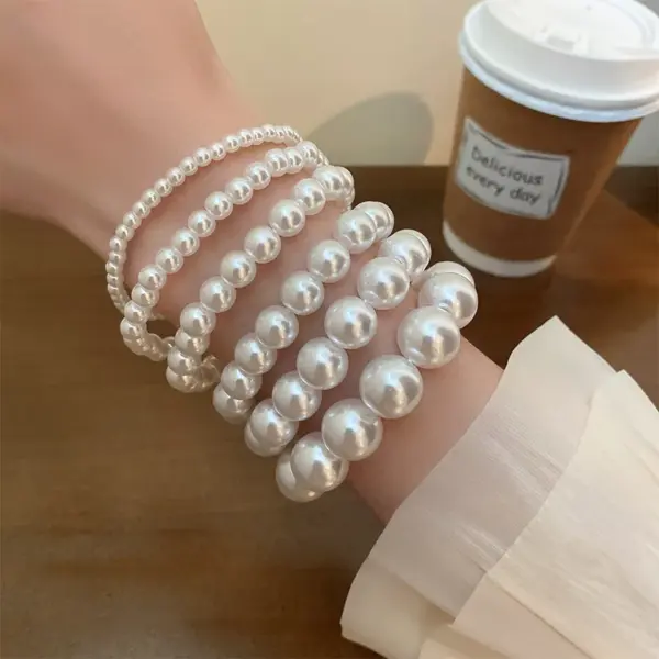 Wholesale Retro Round Pearl Beaded Bracelets 1 Piece