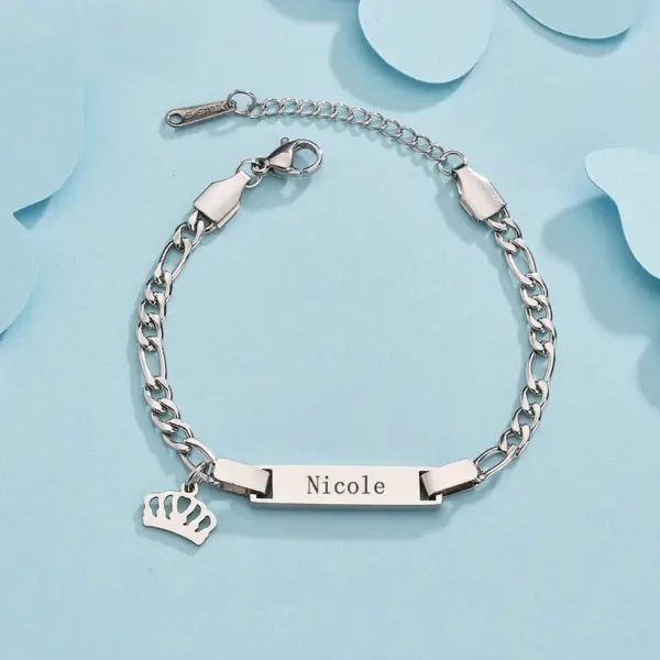 Simple Style Geometric 201 Stainless Steel 18K Gold Plated Stainless Steel Bracelets In Bulk