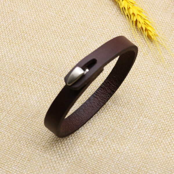 Wholesale New men's and women's retro fashion leather bracelet simple cross-border jewelry supply leather bracelet hand rope manufacturers direct supply