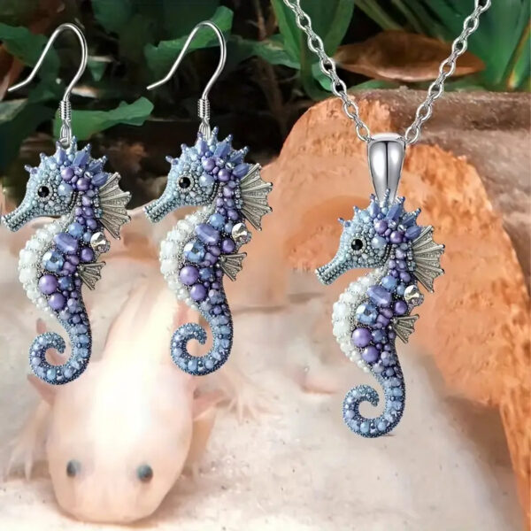 oly-4f55522cc68afef14d04a7fa662373e4 Wholesale Ocean Series Diamond Seahorse Pattern Earrings