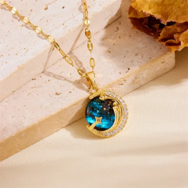 304 Stainless Steel Moon PVD Coated Acrylic Rhinestones 18K Real Gold Plated Vintage Style Plating Gold Pendant Necklace