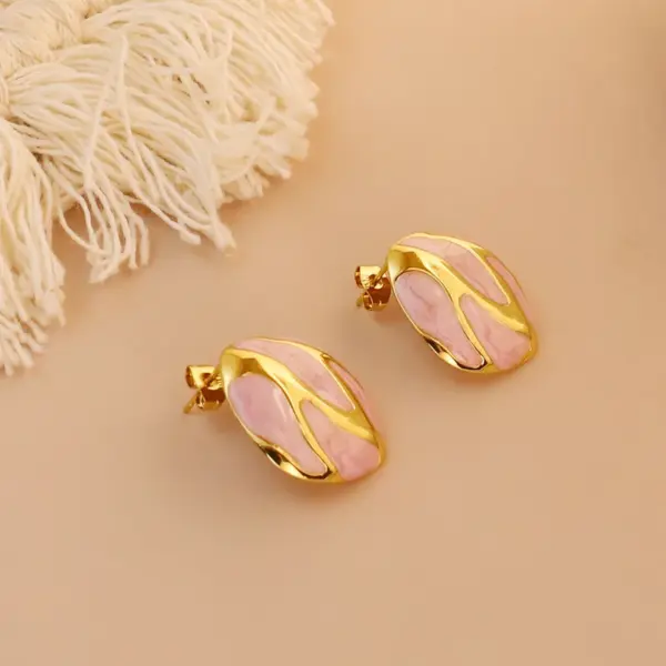 1 Pair Simple Style Round Square Heart Shape 304 Stainless Steel 18K Gold Plated Ear Studs