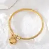 Wholesale PVD Coated Real Gold Plated 18K Gold Heart Shape 304 Stainless Steel Vintage Style Waterproof Non Tarnish 304 Stainless Steel Bangle