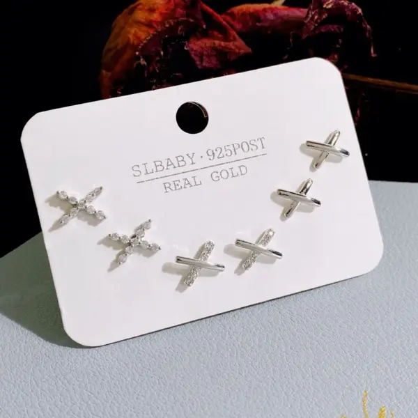 Wholesale 1 Set Simple Style Geometric Heart Shape Bow Knot Plating Inlay Copper Artificial Gemstones Ear Studs