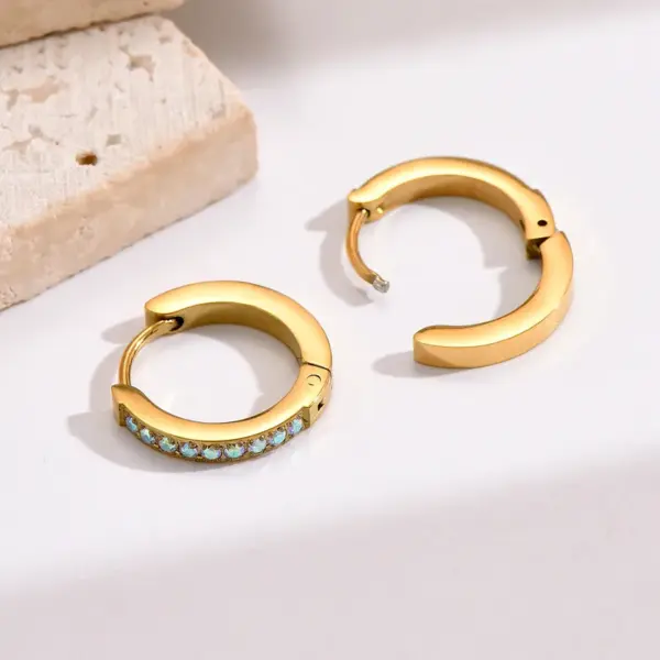 Wholesale PVD Coated Real Gold Plated 14K Gold Round 304 Stainless Steel Elegant Waterproof Non Tarnish 304 Stainless Steel Hoop Earrings