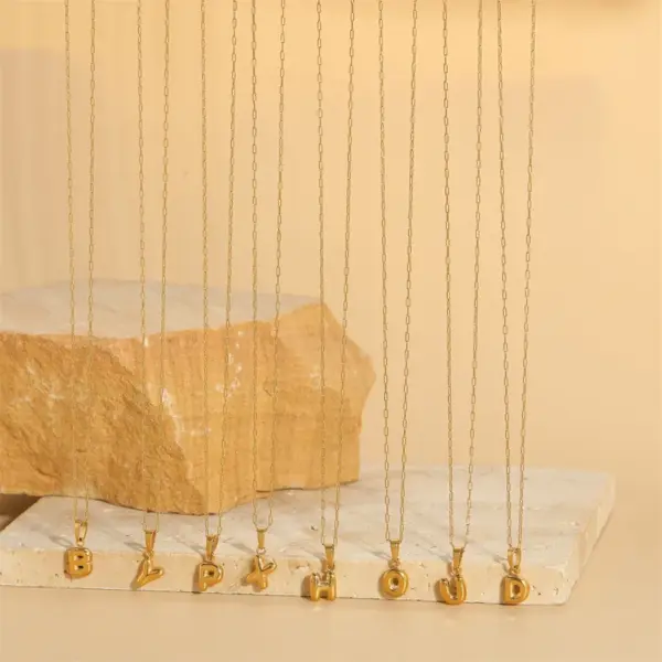 PVD Coated Letter 304 Stainless Steel Simple Style Waterproof Non Tarnish 304 Stainless Steel Pendant Necklace