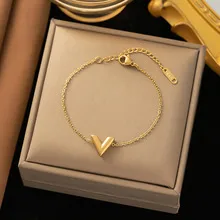 Ae120 Bracelet Gold V-Shaped