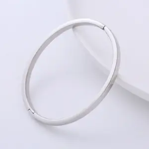 Steel Color / 58*50 * 4mm