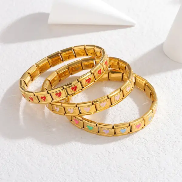 Wholesale 304 Stainless Steel Pentagram Heart Shape Argyle PVD Coated Stone-Free 18K Real Gold Plated Elegant Cute Vintage Style Waterproof Non Tarnish Bangle