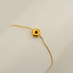 Gold / O
