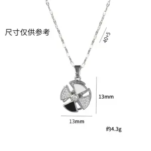 X3436 Rotating Black and White Zircon Flower Necklace
