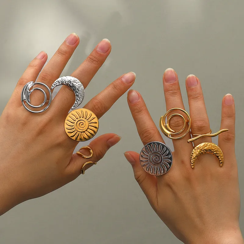 Wholesale 304 Stainless Steel Round Moon Solid Color PVD Coated 18K Real Gold Plated Real Gold Plated IG Style Waterproof Non Tarnish Gold Open Rings