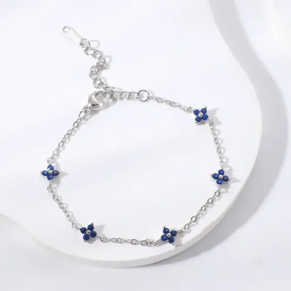 Wholesale Small Flower Zircon Tassel Exquisite Copper Bracelet Unisex Daily Accessories Birthday Gift