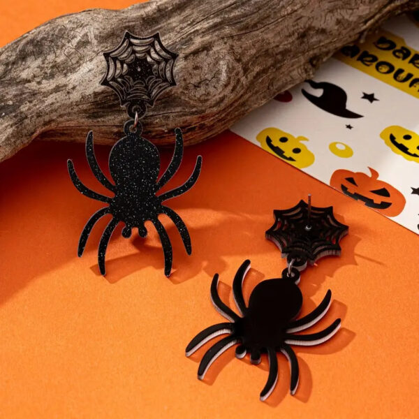 Wholesale Cross-Border Hot Selling Spider Web Earrings Halloween DIY Jewelry Flat Acrylic Horror Black Spider Earrings for Women