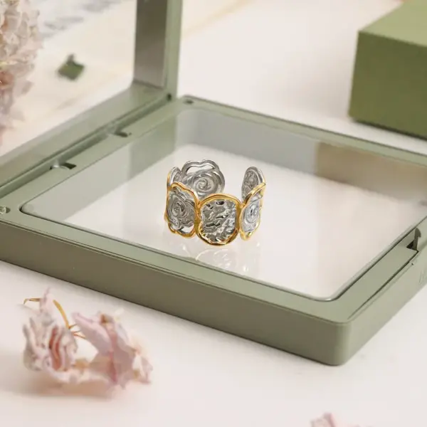 Wholesale 304 Stainless Steel Geometric PVD Coated Real Gold Plated Casual Elegant Luxurious Waterproof Non Tarnish Mixed Metal Plating Rings