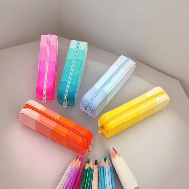Wholesale Internet pular Soft Silicone Pencil Case Creative Student Gradient Rectangular Silicone Pencil Case Simple Large Capacity Stationery
