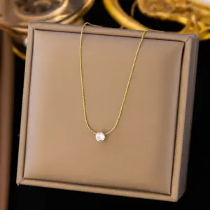 H203 Single Diamond Gold Necklace