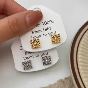 Wholesale Fashionable Geometric Hollow Out Earrings Women's Elegant Simple Design Small Fragrance Style Minimalist Versatile Ear Jewelry