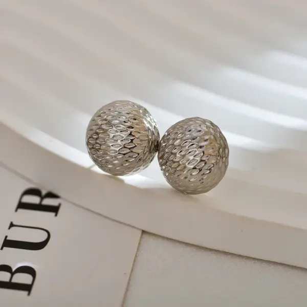 Wholesale 1 Pair Elegant Solid Color Pleated Titanium Steel Gold Plated Ear Studs