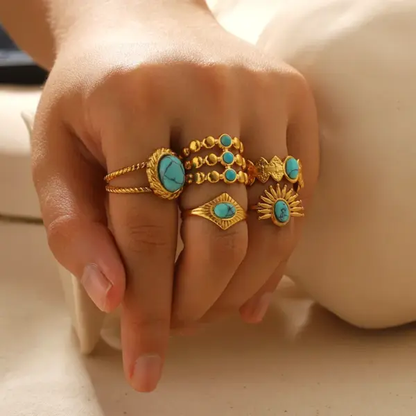 Wholesale PVD Coated Real Gold Plated 18K Gold Circle 304 Stainless Steel Retro Waterproof Non Tarnish Rings