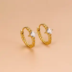 White / Earrings