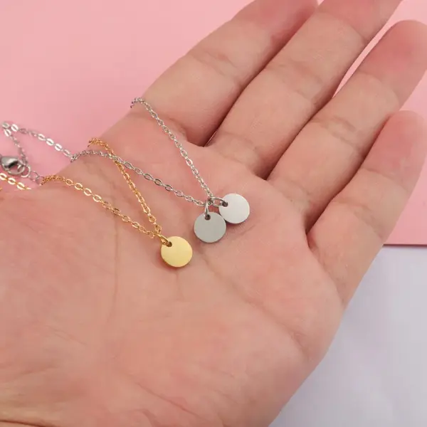 PVD Coated Real Gold Plated Round Customization Laser Engraving 304 Stainless Steel Simple Style Waterproof Non Tarnish Pendant Necklace