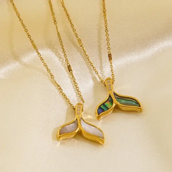 Wholesale PVD Coated 14K Gold Real Gold Plated Fish Tail 304 Stainless Steel Retro Waterproof Non Tarnish 304 Stainless Steel Pendant Necklace