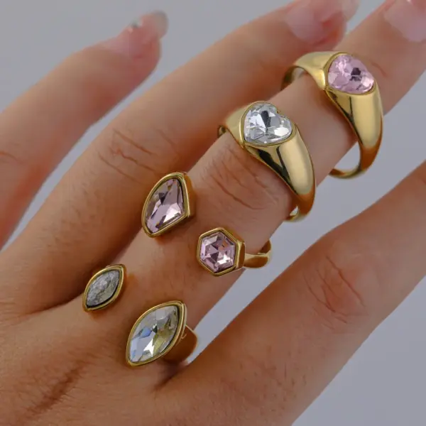 Wholesale Luxurious Open Heart Ring Set With Zirconia Stones Stainless Steel 18K Gold Plated Elegant Casual Fashion Jewelry For Women