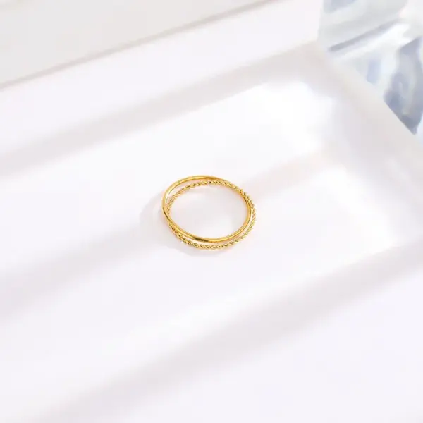 Wholesale Vacuum Plating PVD Coated Real Gold Plated 18K Gold Solid Color 304 Stainless Steel Simple Style Waterproof Non Tarnish Rings