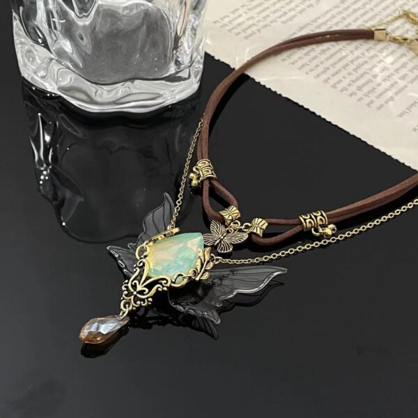 oly-516cc7f2385195ac85c7d098c0701a58 Wholesale Maillard Butterfly Tassel Leather Two-piece Lockbone Chain Women's Trendy Cool Fashion Niche Light Luxury Design Sense Necklace Trendy