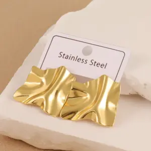 Gold / Average Size / Style 159